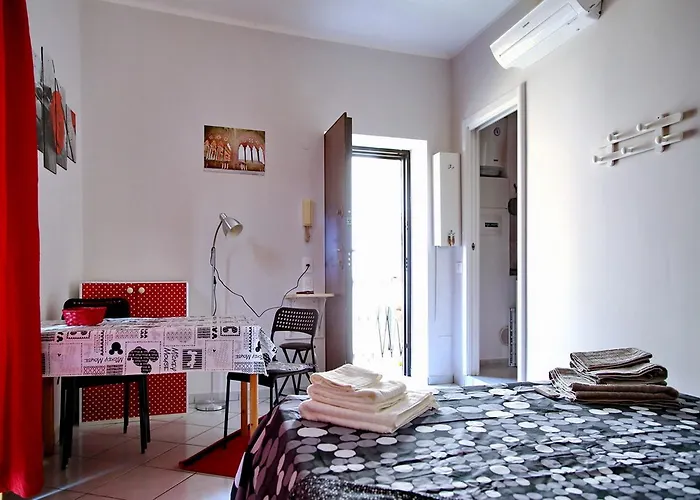 Bnbutler - Col Di Lana - Navigli Apartment - Darsena